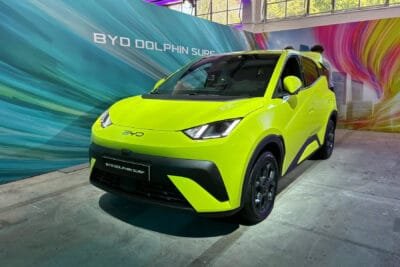 Electric Vehicle Trends 2025: What Professionals and Consumers Need to Know